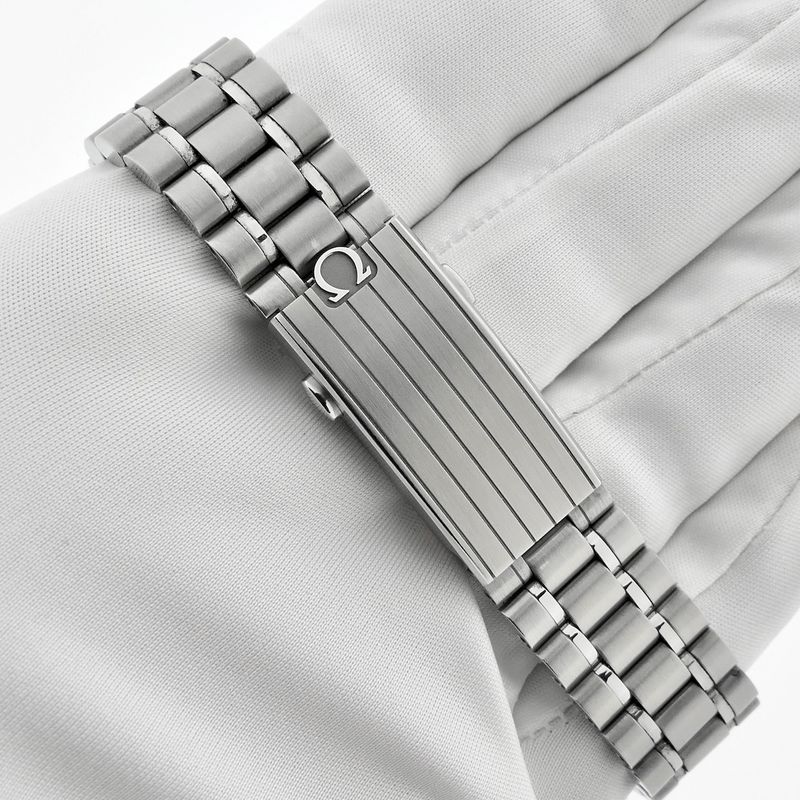 Image 9 of Omega Speedmaster Moonwatch 'Double Sapphire' 310.30.42.50.01.002; Chronograph men's watch