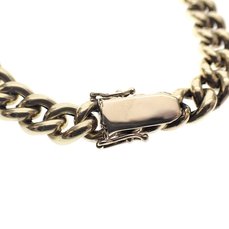 Image 5 of Gold gourmet link bracelet with engraving plate