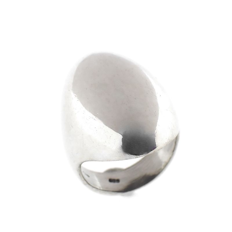 Image 1 of Silver ring with oval design