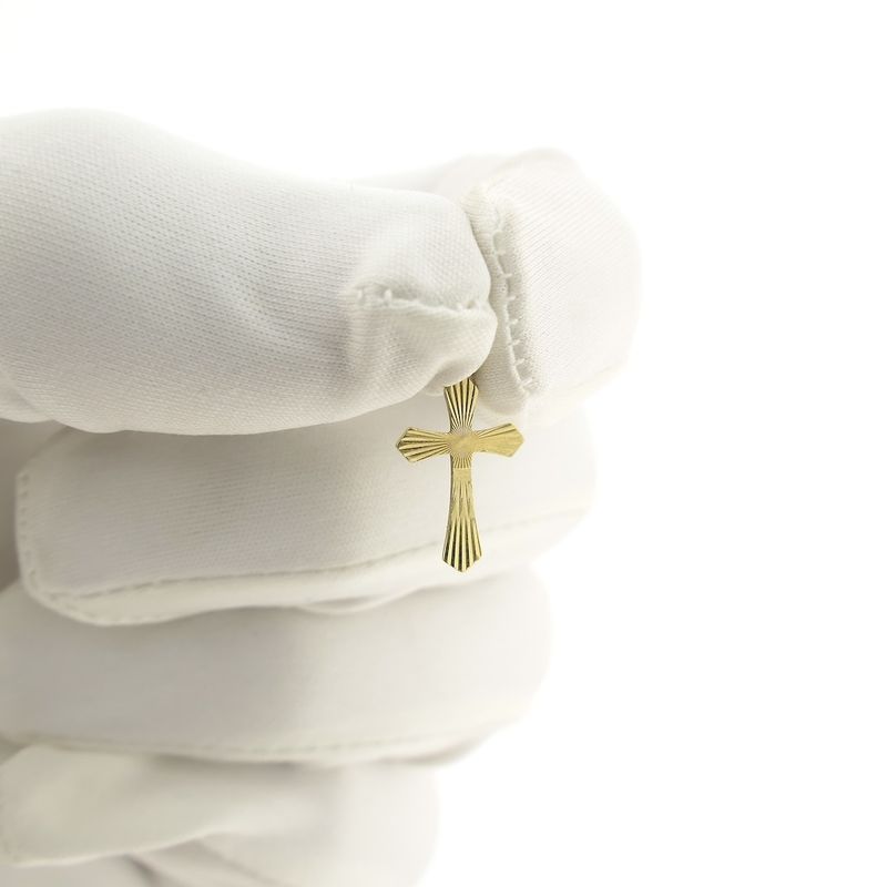 Image 11 of Gold pendant of a cross