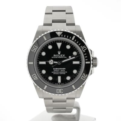 Image 1 of Rolex Submariner 'No-Date' 124060; Automatic men's diving watch