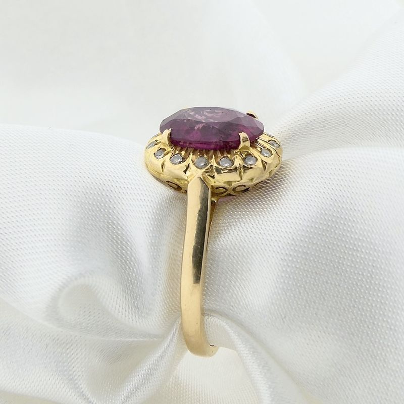 Image 7 of 18-karat gold entourage ring with pink tourmaline and diamond | 0.15 ct.
