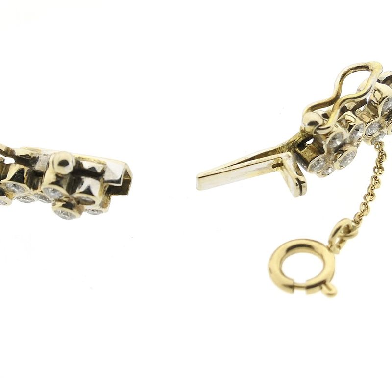 Image 3 of Gold tennis bracelet with diamonds; 4.86 ct.