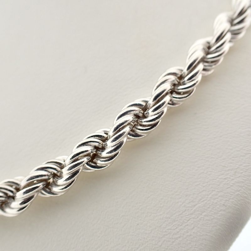 Image 7 of Silver twisted link chain | 42.5 cm