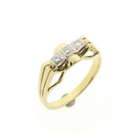 Vintage gold ring with diamonds; 0.09 ct.