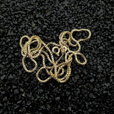 Golden Venetian link chain Image 2 of Golden Venetian link chain