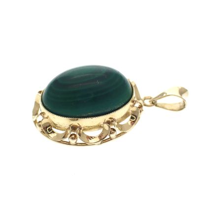 Image 2 of Vintage gold pendant with malachite