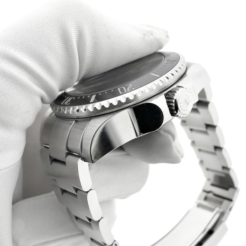 Image 12 of Rolex Sea-Dweller Deepsea 116660; Automatic men's diving watch in full set