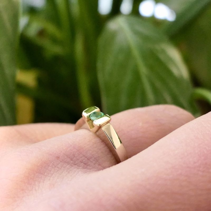 Image 8 of 18 carat bicolor gold ring set with emerald