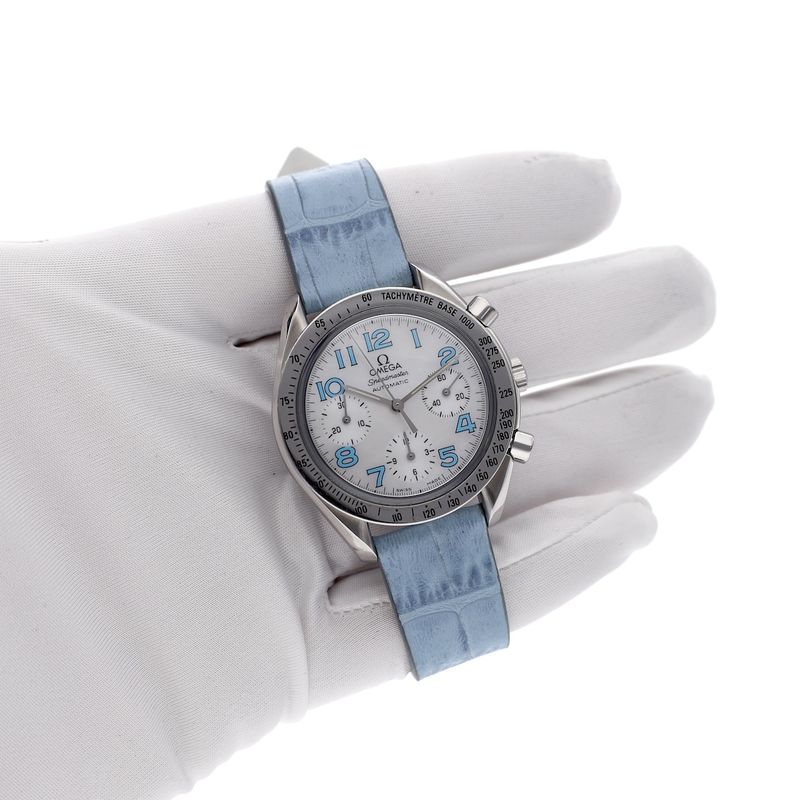 Image 7 of Omega Speedmaster Reduced 'Mother of Pearl' 3802.76.53; Automatic Chronograph Watch