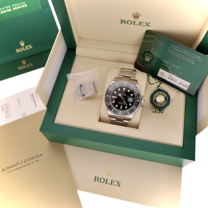 Image 16 of Rolex Sea-Dweller 43mm 126600; Automatic Men's Watch