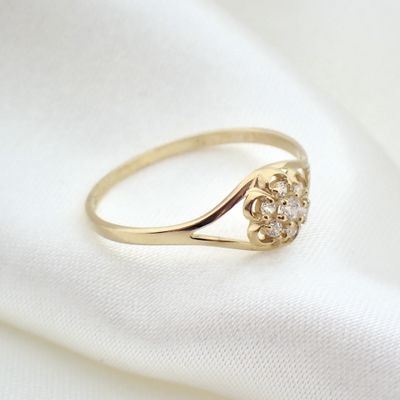 Image 2 of Gold ring with zirconia stones