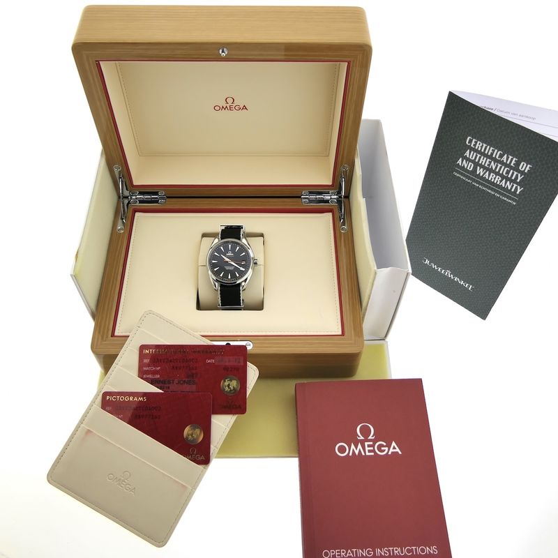 Image 4 of Omega Seamaster Aqua Terra 'Anti Magnetic' 150M 231.12.42.21.01.002; Automatic men's watch