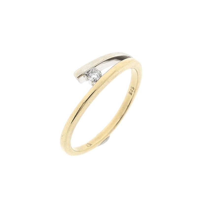 Image 5 of Two-tone gold ring with diamond; 0.07 ct.