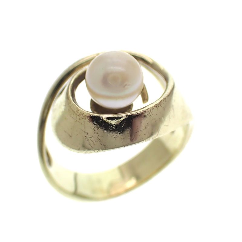 Image 1 of Gold ring with pearl in water symbol