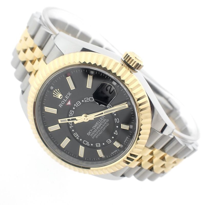 Image 11 of Rolex Sky-Dweller 326933; Men's watch