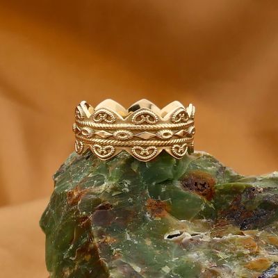 Image 2 of Vintage Gold Filigree Ring