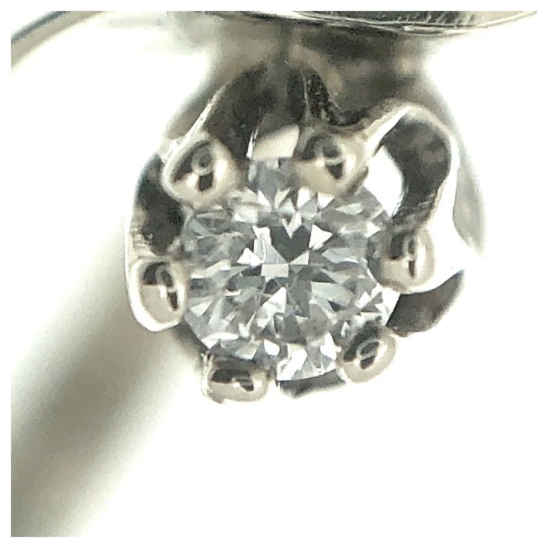 Image 4 of White gold ring set with two 0.06 ct. diamonds | Carnation