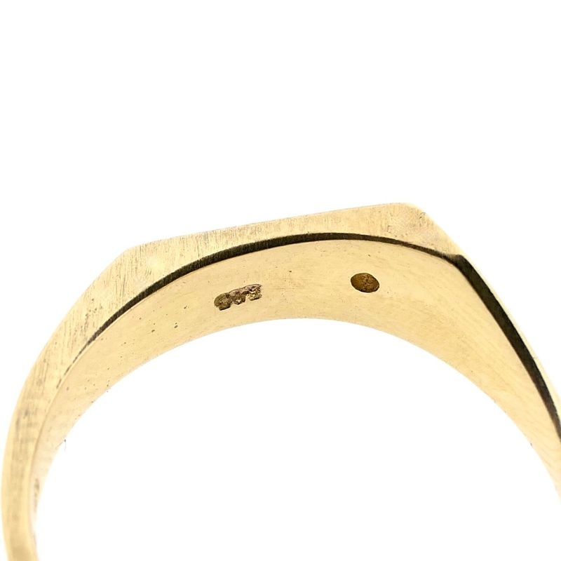 Image 7 of Gold ring with diamond; 0.02 ct.