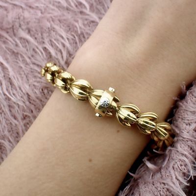 Image 2 of Gold fantasy link bracelet; 19 cm