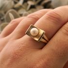 Image 11 of Vintage gold ring with pearl.