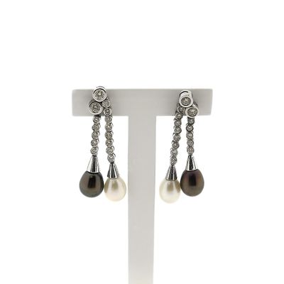 White gold entourage earrings with pearl and diamonds; 1.18 ct. Image 1 of White gold entourage earrings with pearl and diamonds; 1.18 ct.
