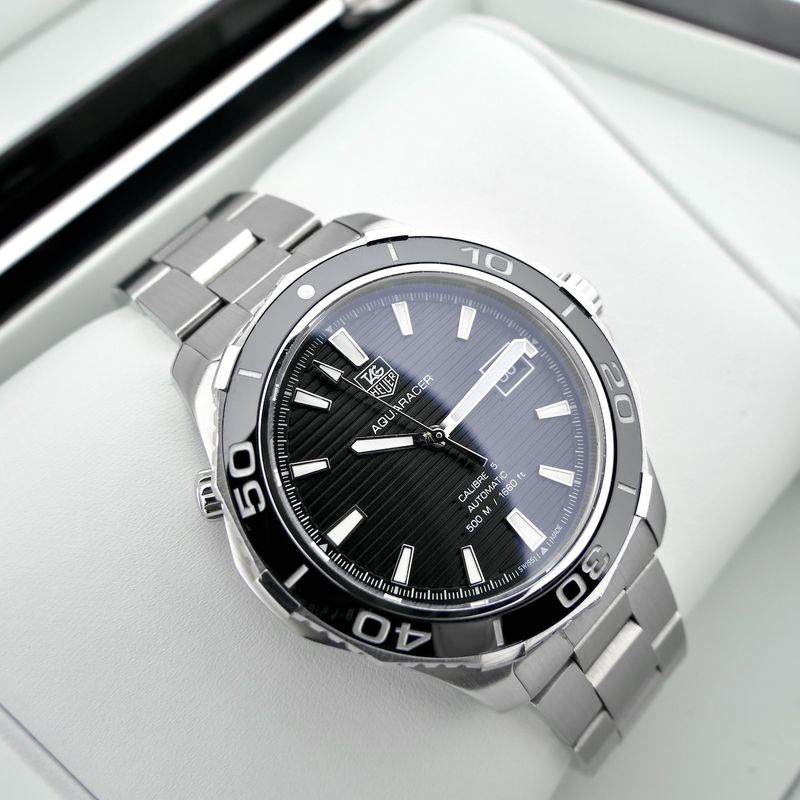 Image 14 of TAG Heuer Aquaracer Caliber 5 WAK2110; Automatic men's watch