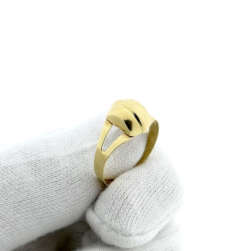 Image 8 of Vintage gold ring