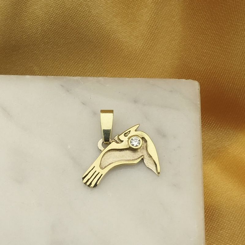 Image 7 of Two-tone gold pendant with diamond; Toucan