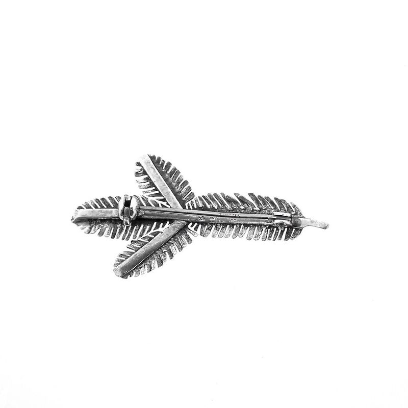 Image 7 of Silver brooch | Needle branch