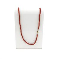 Blood coral bead necklace with gold clasp; Antique | 67 cm