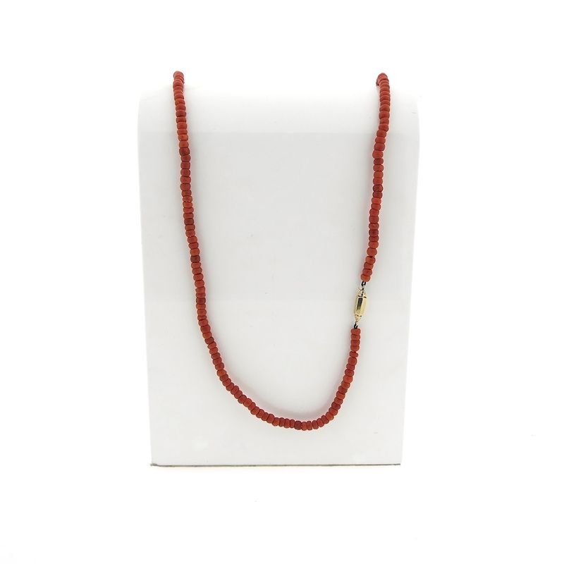 Image 1 of Blood coral bead necklace with gold clasp; Antique | 67 cm