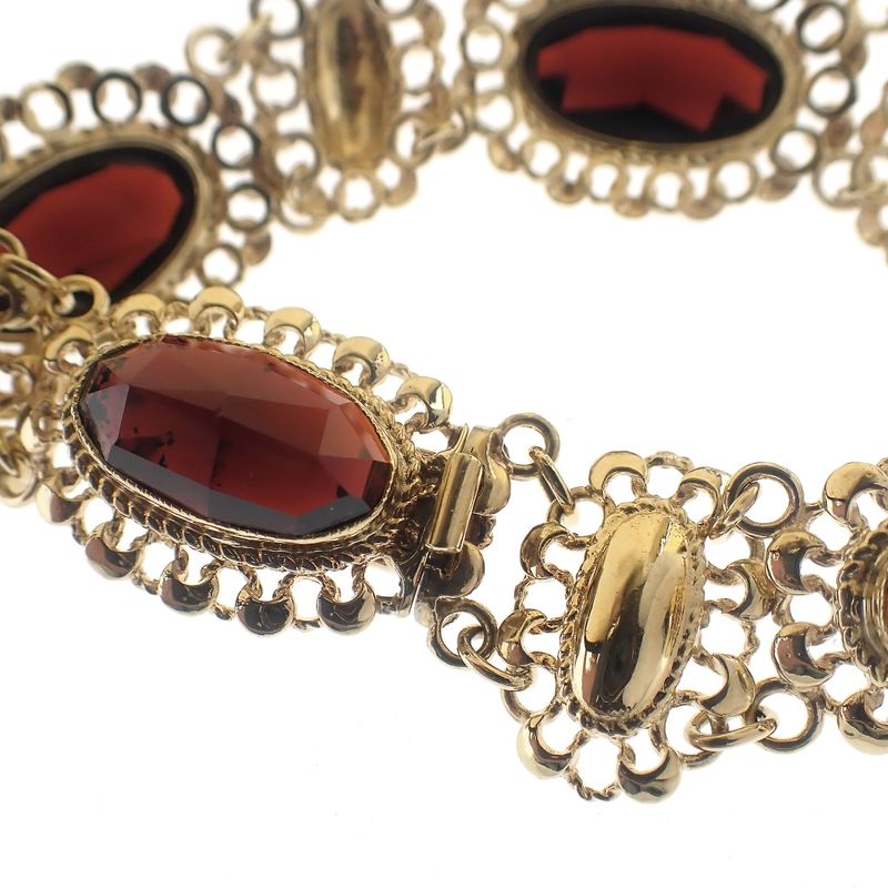 Image 5 of Vintage gold boat bracelet with garnet