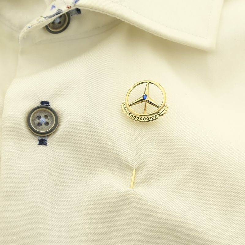 Image 3 of Vintage 8 Crt. lapel pin, tie pin | Mercedes Benz logo