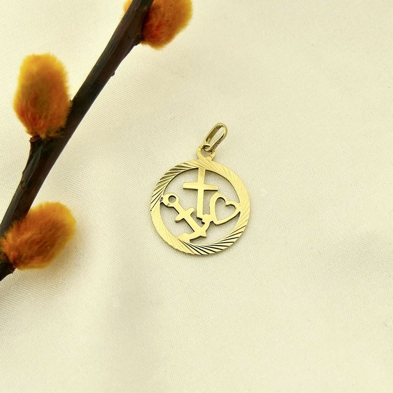 Image 6 of Gold pendant; Faith, hope, and love