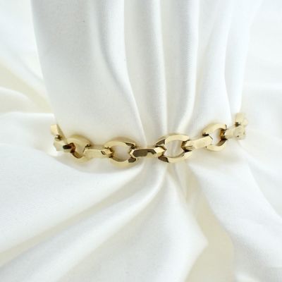 8 carat link bracelet; 19.5 cm Image 2 of 8 carat link bracelet; 19.5 cm