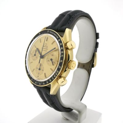 Image 2 of Omega Speedmaster Reduced 175.0032; 18k. gouden chronograaf horloge