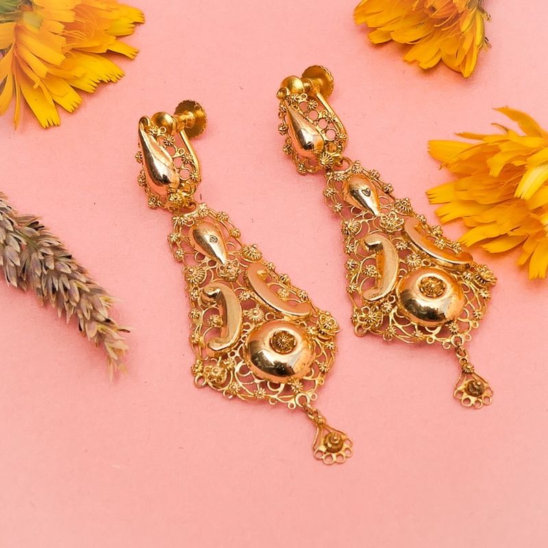 Image 2 of Vintage gold earrings