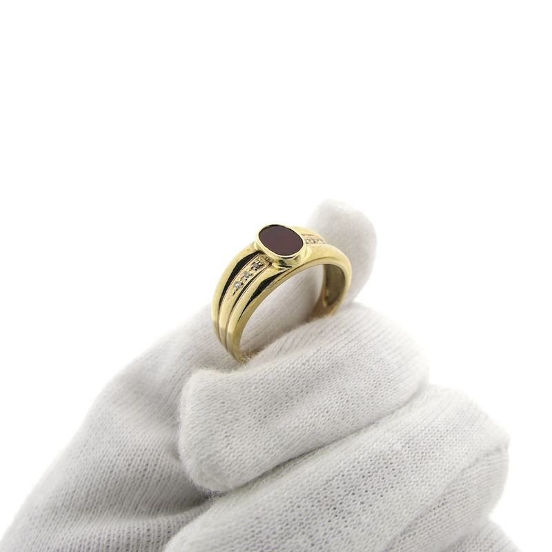 Image 8 of 8 carnelian and diamond ring | 0.03 ct.