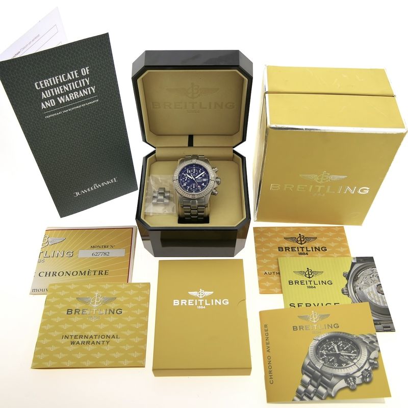 Image 4 of Breitling Chrono Avenger Titanium E13360; Chronograph men's watch