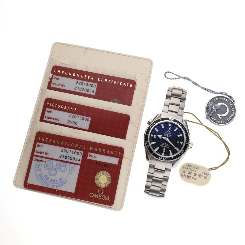 Image 18 of Omega Seamaster Planet Ocean 42mm 2201.50.00; Automatic men's diving watch