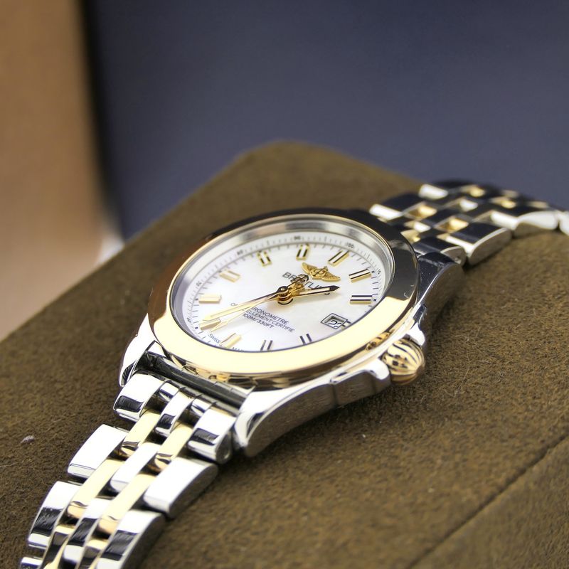 Image 19 of Breitling Galactic 'Sleek' C71330; Gold/steel women's watch with mother-of-pearl dial