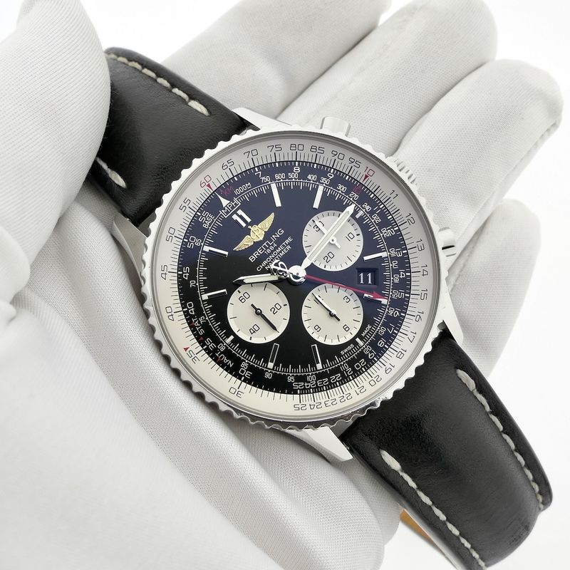 Image 16 of Breitling Navitimer B01 AB0127; Chronograph men's watch
