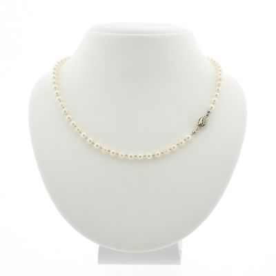 Image 1 of Vintage/antique pearl necklace with 18K white gold clasp | 59 cm