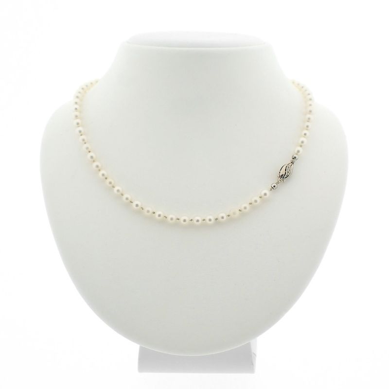 Image 1 of Vintage/antique pearl necklace with 18K white gold clasp | 59 cm