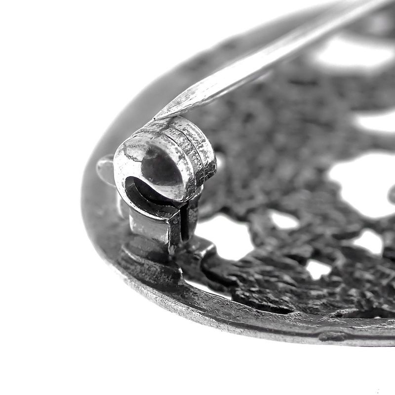 Image 7 of Silver brooch | Floral design