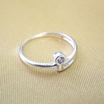 Image 2 of Silver ring with zirconia