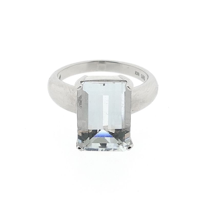 Image 3 of White gold ring with aquamarine
