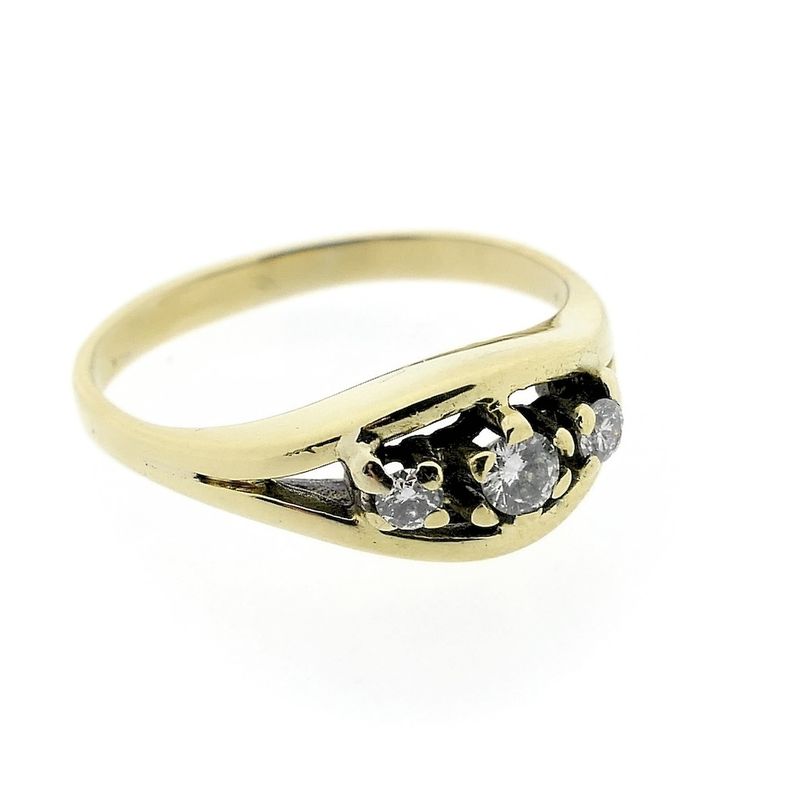 Image 4 of Gold ring with diamonds