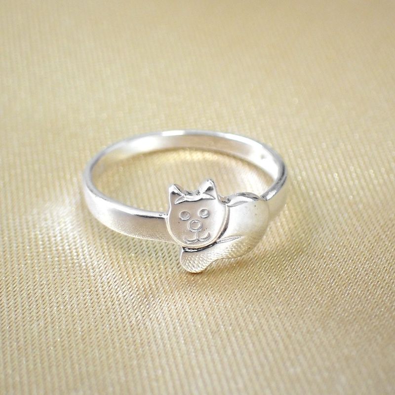 Image 7 of Silver children's ring with cat